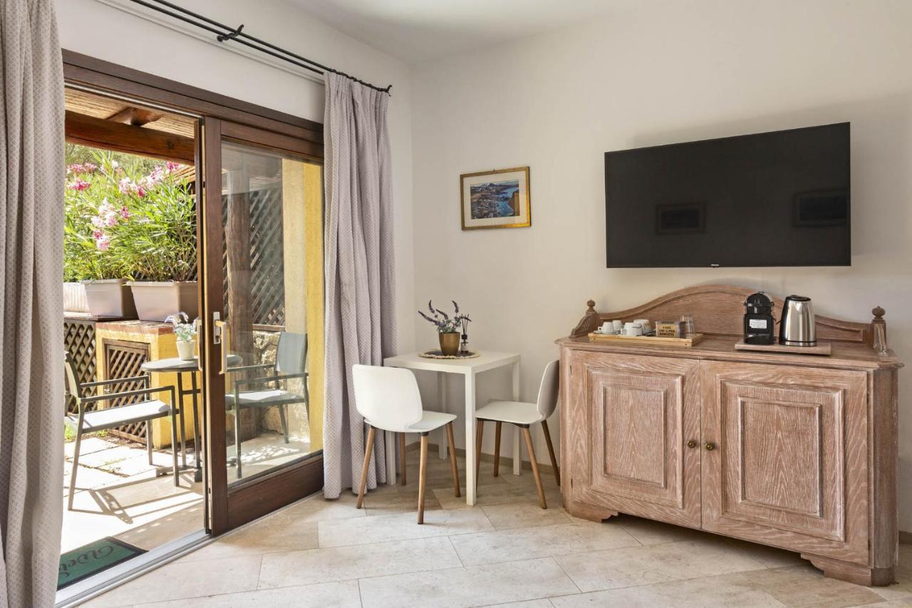אביאדורי Iconic Luxury Suites מראה חיצוני תמונה